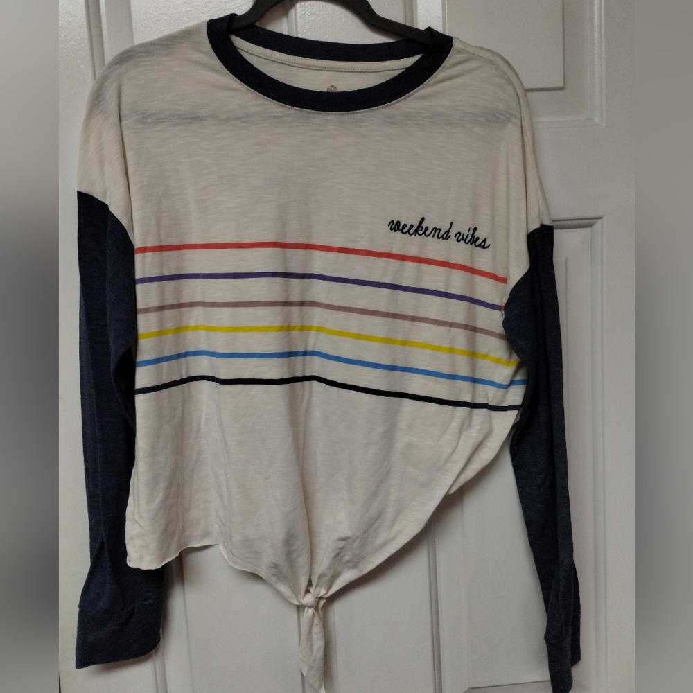 SO Cream Long Sleeve Tie-Front Top.  Sz L